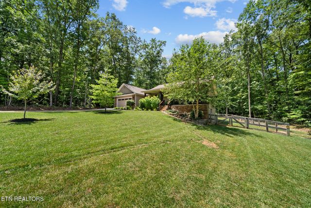4117 Chica Rd, Crossville, TN 38572
