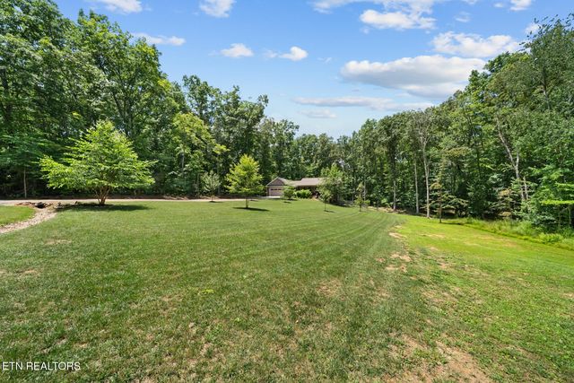 4117 Chica Rd, Crossville, TN 38572