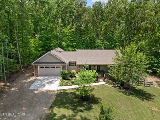 4117 Chica Rd, Crossville, TN 38572