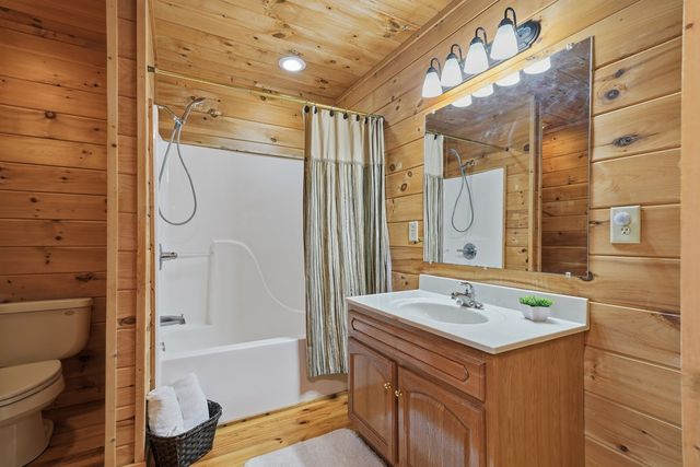 270 Tara Drive, Ellijay, GA 30540