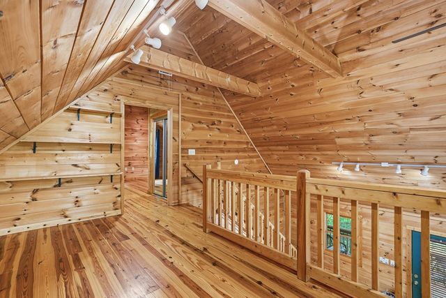 270 Tara Drive, Ellijay, GA 30540