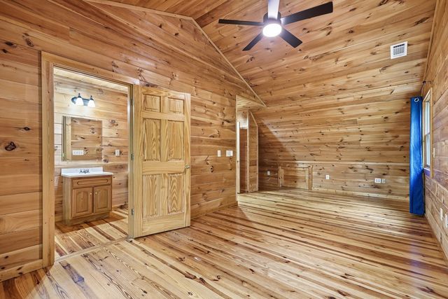 270 Tara Drive, Ellijay, GA 30540