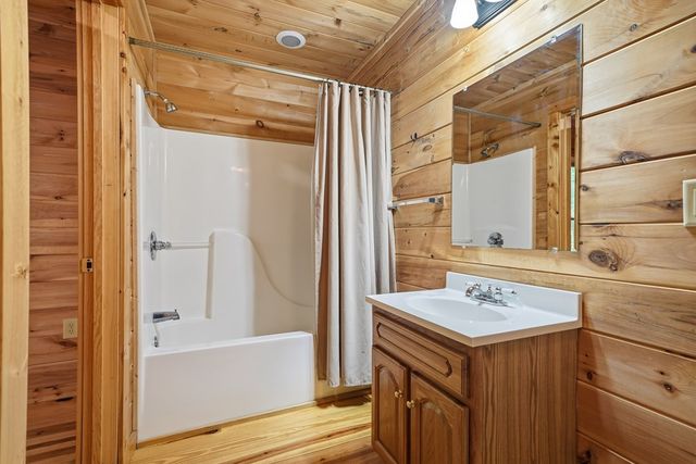 270 Tara Drive, Ellijay, GA 30540