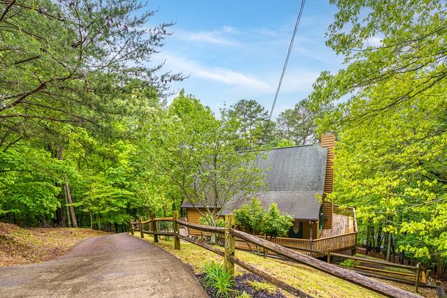 270 Tara Drive, Ellijay, GA 30540