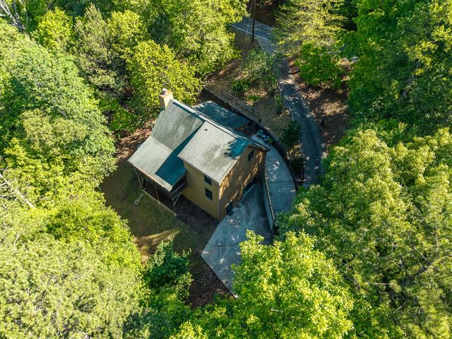 270 Tara Drive, Ellijay, GA 30540