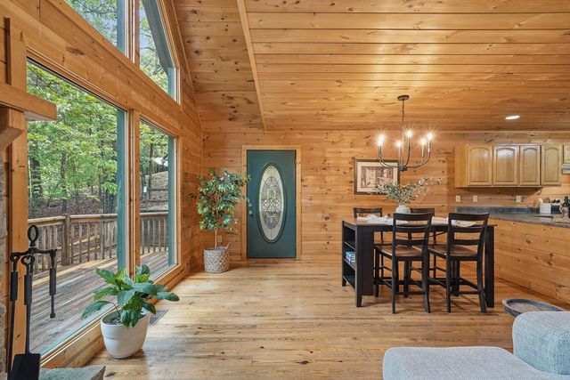270 Tara Drive, Ellijay, GA 30540