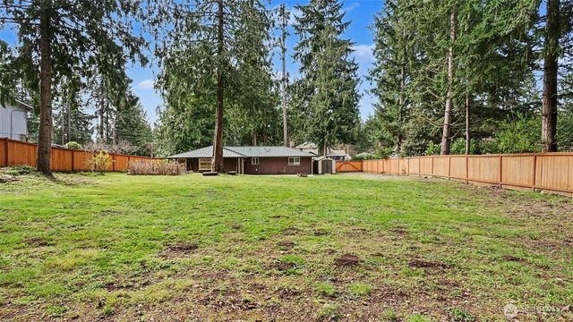 18604 68th Street, Bonney Lake, WA 98391