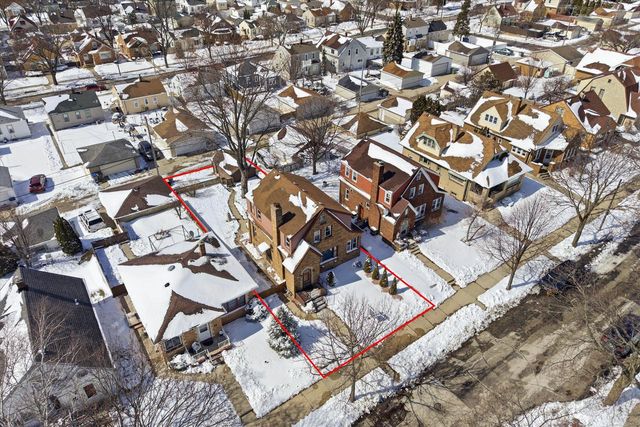 3741 S 14th STREET, Milwaukee, WI 53221