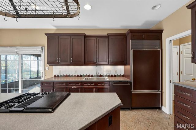 1221 Ruth Drive, Kirkwood, MO 63122