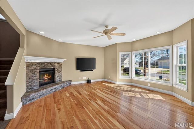 1221 Ruth Drive, Kirkwood, MO 63122