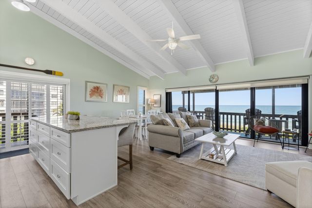 2355 NE Ocean Boulevard 1-5b, Stuart, FL 34996