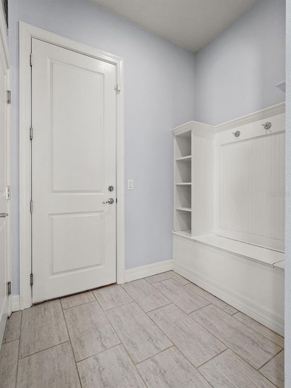 Image 47 of property listing at 10950 CITRON OAKS DRIVE, Orlando, FL 32836