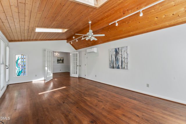 3801 Camaro Court, Raleigh, NC 27604