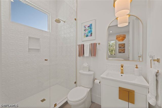 1140 8th ST S, Naples, FL 34102