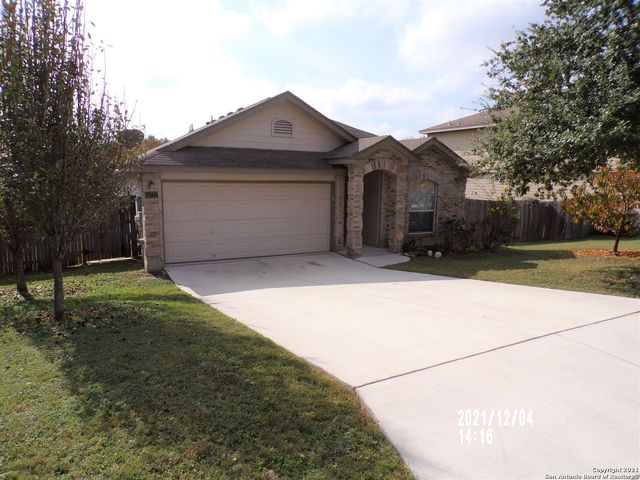 10722 Firefox Den, San Antonio, TX 78245