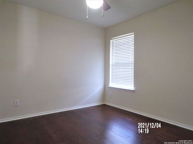 10722 Firefox Den, San Antonio, TX 78245