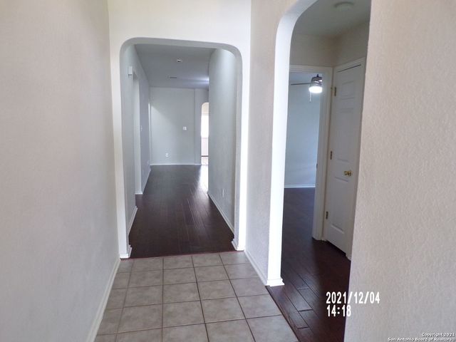 10722 Firefox Den, San Antonio, TX 78245