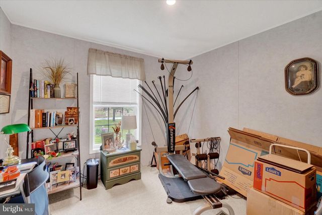36 PINE RD, Abbottstown, PA 17301