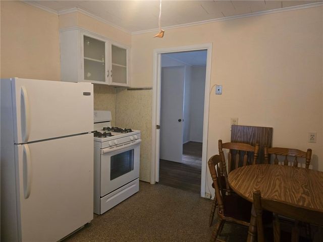 6 Wilder Avenue, Westerly, RI 02891