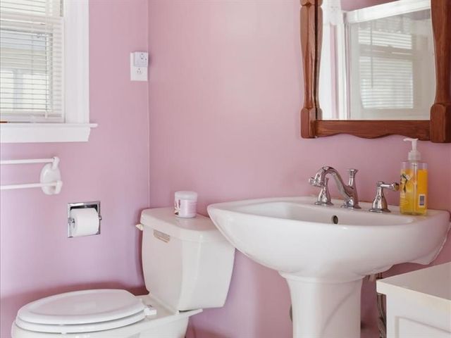 6 Wilder Avenue, Westerly, RI 02891