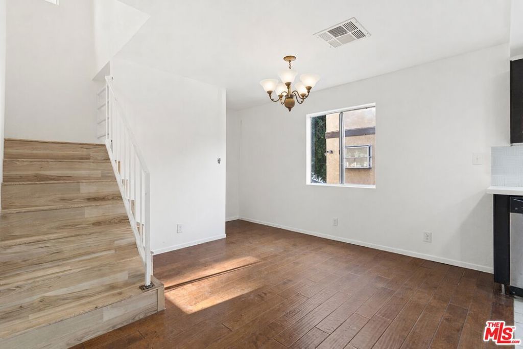 Image 7 of property listing at 1628 N Formosa Avenue A, Los Angeles, CA 90046