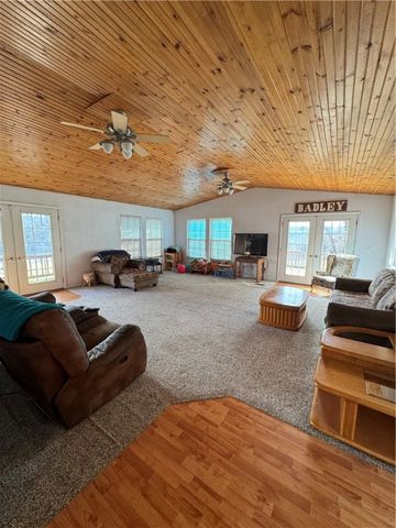 714 County Road 629, Green Forest, AR 72638