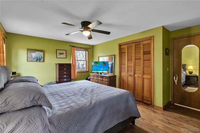 5566 Homestead Road, Boston, NY 14075