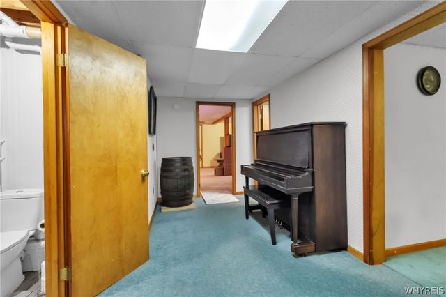 5566 Homestead Road, Boston, NY 14075