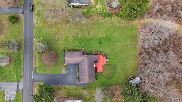 5566 Homestead Road, Boston, NY 14075