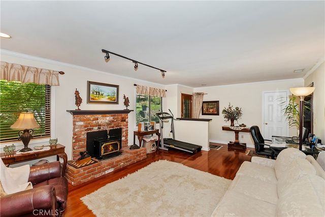23167 Brookside Road, Crestline, CA 92325
