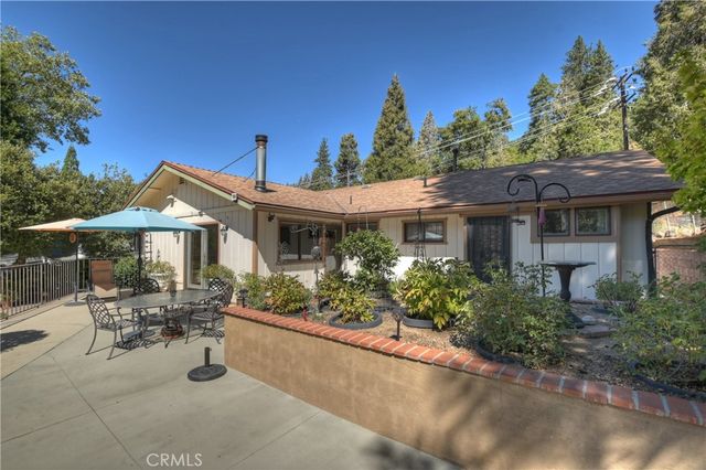 23167 Brookside Road, Crestline, CA 92325