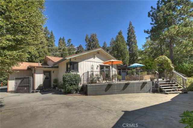 23167 Brookside Road, Crestline, CA 92325