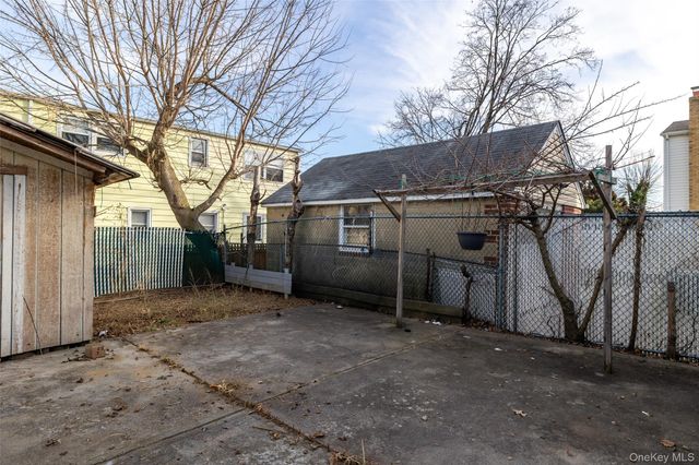 255 Evans Avenue, Elmont, NY 11003