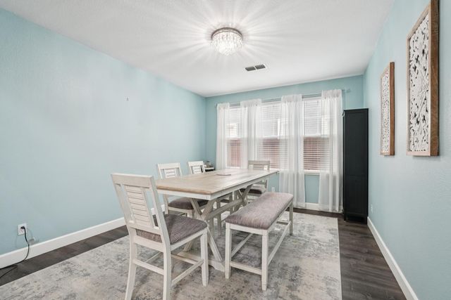 2821 Rogue River Cir, West Sacramento, CA 95691