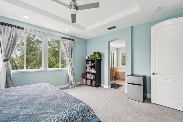 2821 Rogue River Cir, West Sacramento, CA 95691