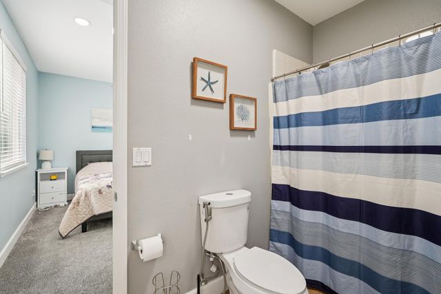 2821 Rogue River Cir, West Sacramento, CA 95691