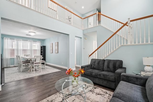 2821 Rogue River Cir, West Sacramento, CA 95691