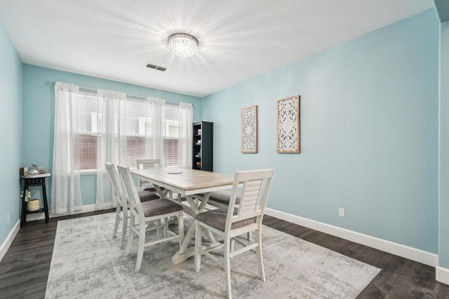 2821 Rogue River Cir, West Sacramento, CA 95691