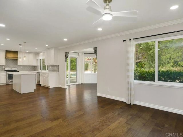 677 Garwood Court, Riverside, CA 92506