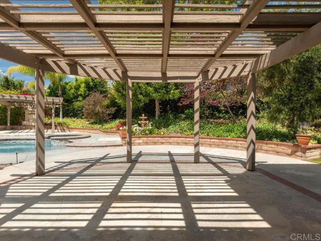 677 Garwood Court, Riverside, CA 92506