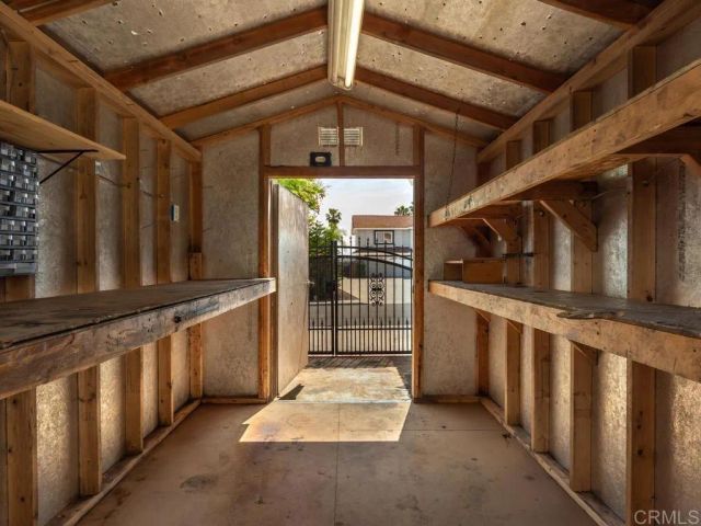 677 Garwood Court, Riverside, CA 92506