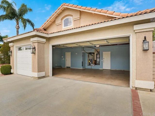 677 Garwood Court, Riverside, CA 92506