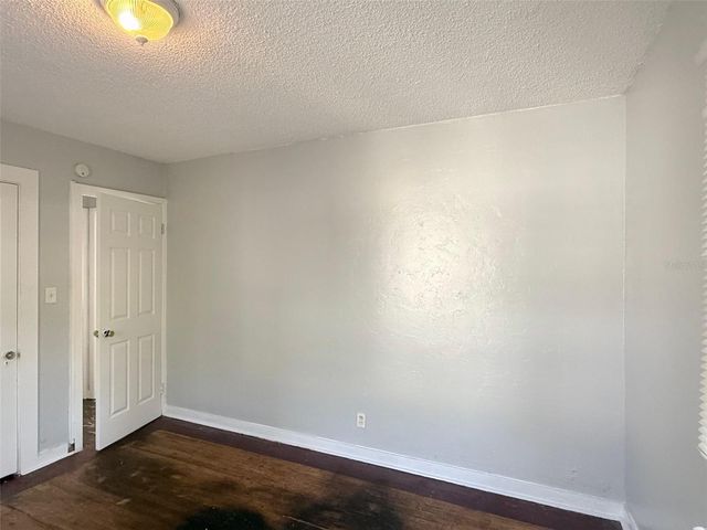 3527 3RD AVENUE N, St Petersburg, FL 33713