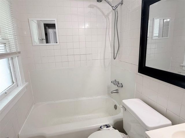 3527 3RD AVENUE N, St Petersburg, FL 33713