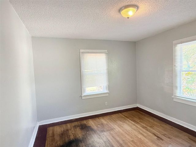 3527 3RD AVENUE N, St Petersburg, FL 33713