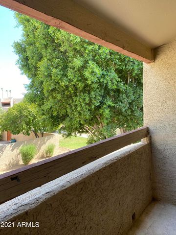 4224 W CALAVAR Road, Phoenix, AZ 85053