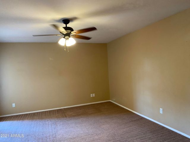 4224 W CALAVAR Road, Phoenix, AZ 85053