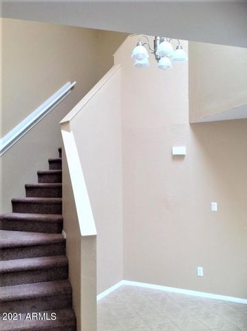 4224 W CALAVAR Road, Phoenix, AZ 85053