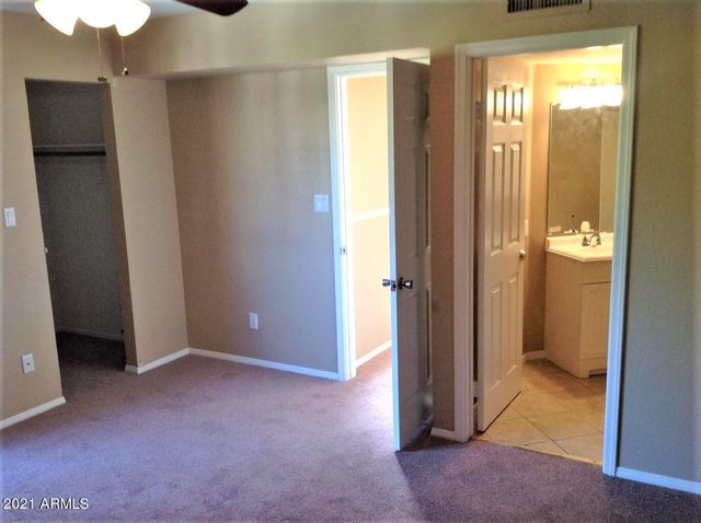 4224 W CALAVAR Road, Phoenix, AZ 85053