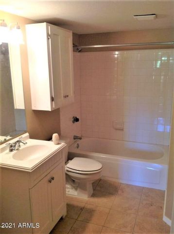 4224 W CALAVAR Road, Phoenix, AZ 85053